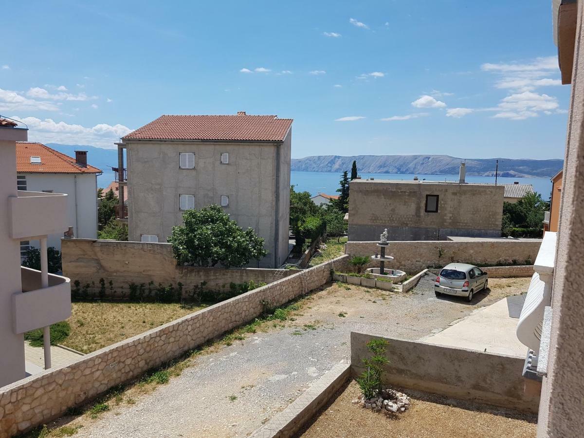 Apartments Mara Novi Vinodolski Bagian luar foto